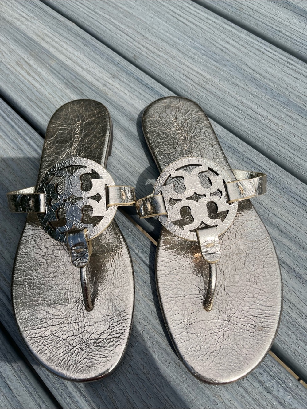 Tory Burch Gold Miller Thong Sandals Flip Flops Size 10M